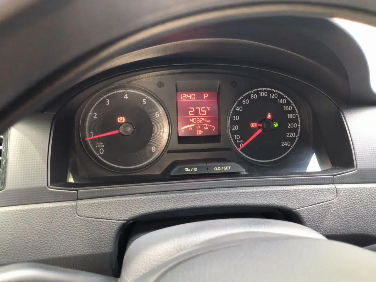 Volkswagen Santana 2019 1.5L Automatic Fashion Edition China VI — миниатюра 11