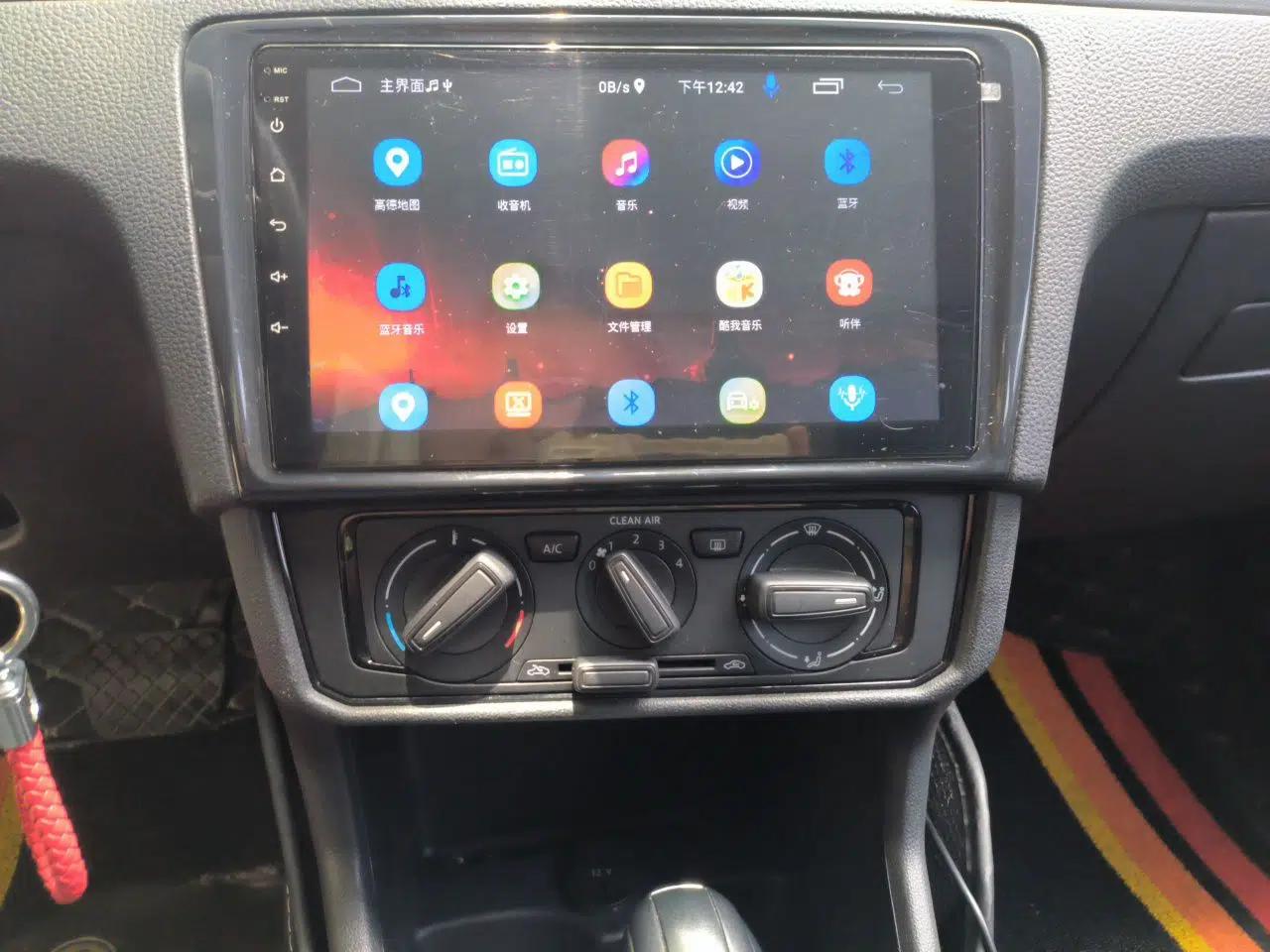 Volkswagen Santana 2019 1.5L Automatic Fashion Edition China VI — миниатюра 13