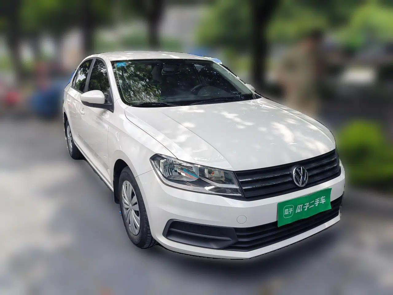Volkswagen Santana 2019 1.5L Automatic Fashion Edition China VI — миниатюра 3