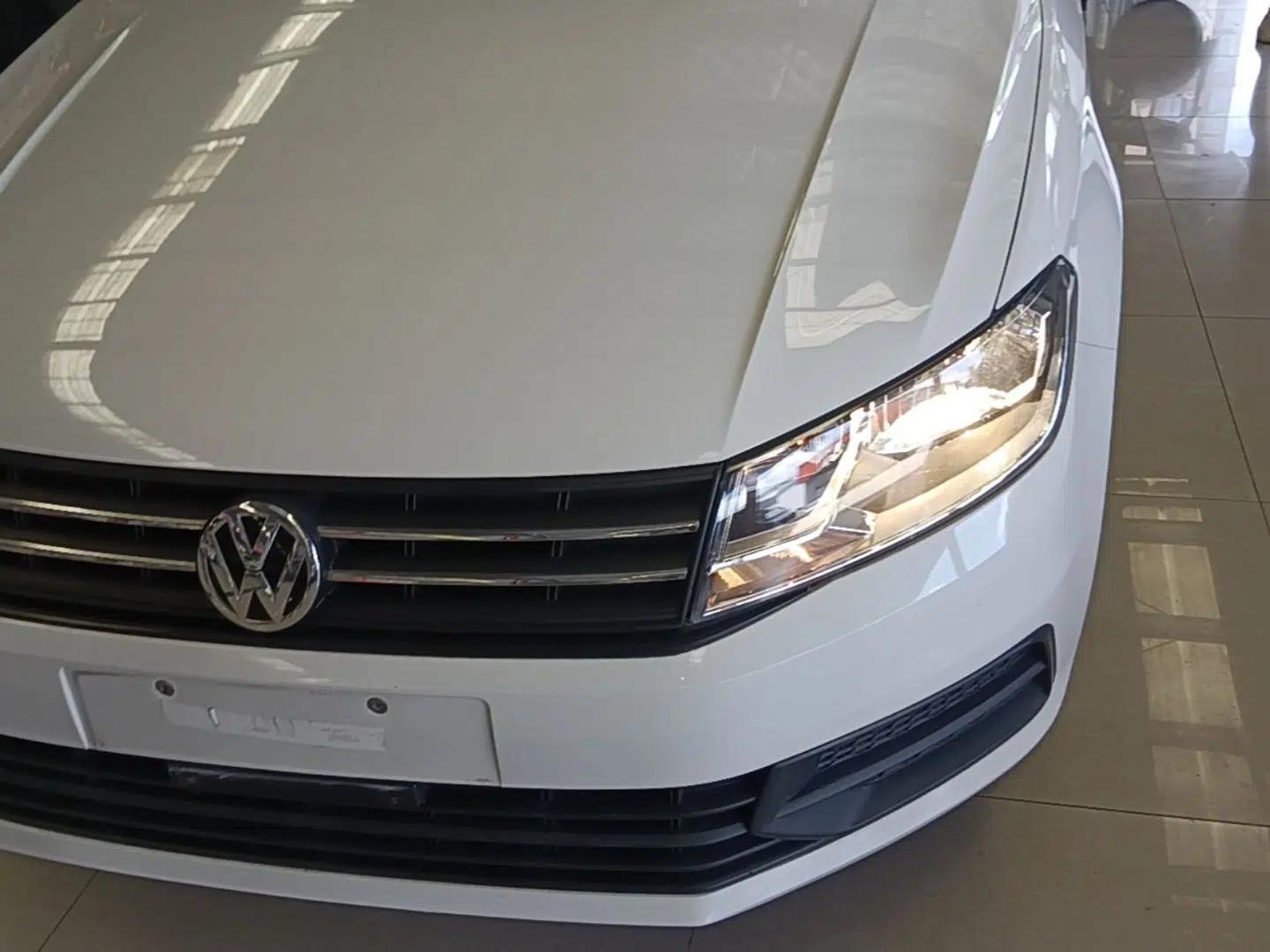 Volkswagen Santana 2016 1.6L Automatic Fashion Edition — миниатюра 8