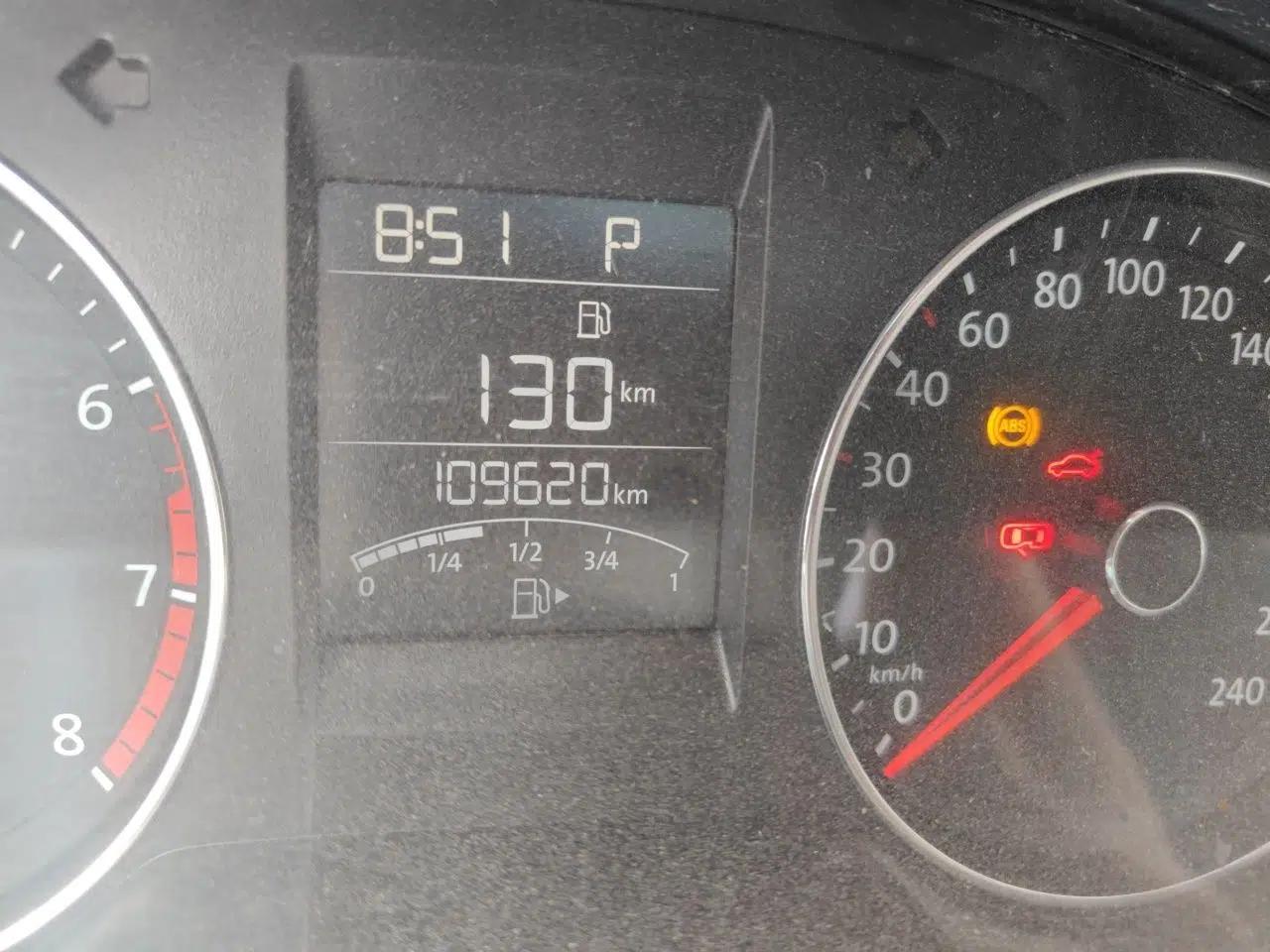 Volkswagen Santana 2015 Haval H9 1.6L Automatic Luxury Model — миниатюра 12