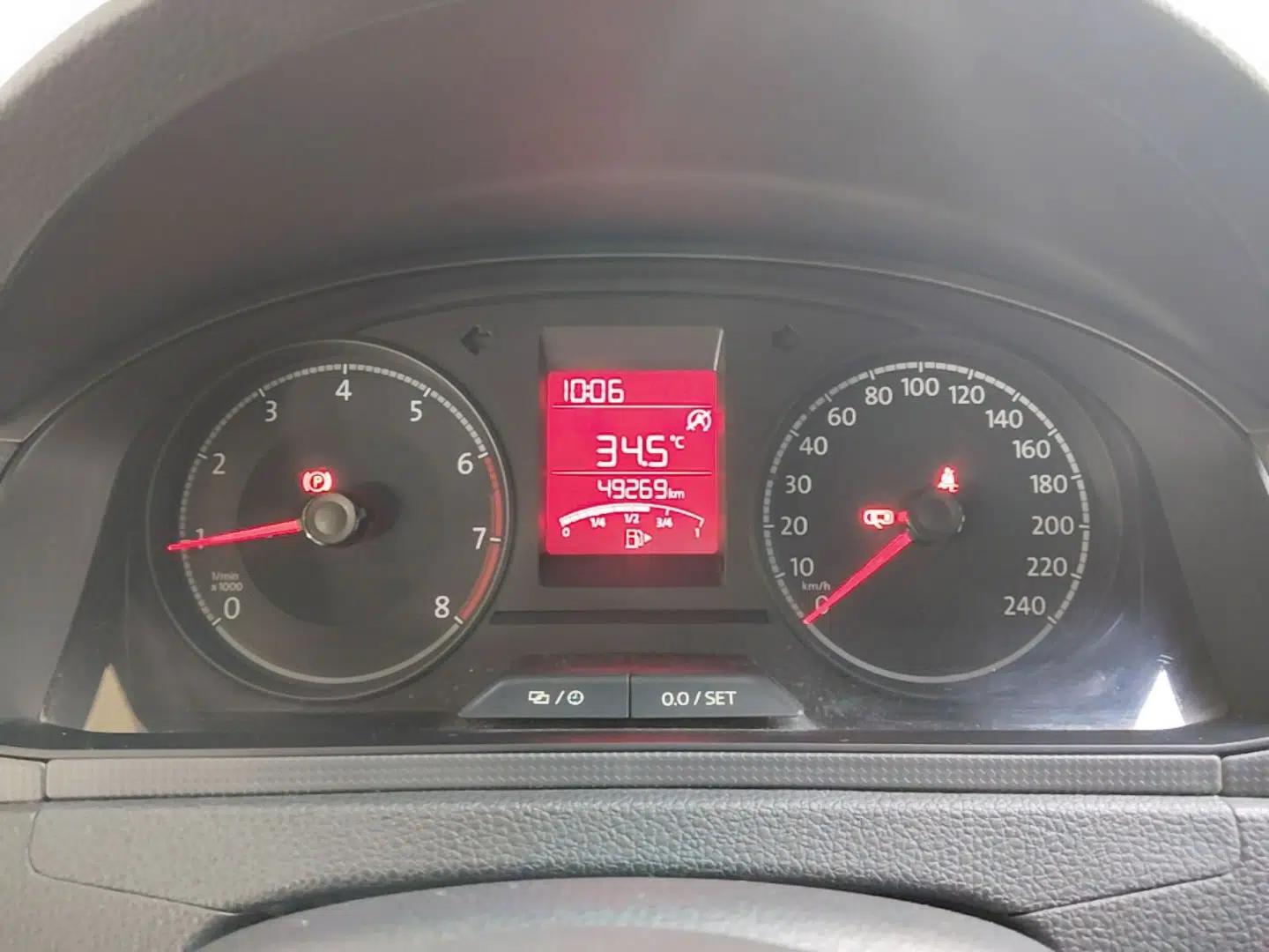 Volkswagen Santana 2021 1.5L Manual Fashion Edition — миниатюра 19