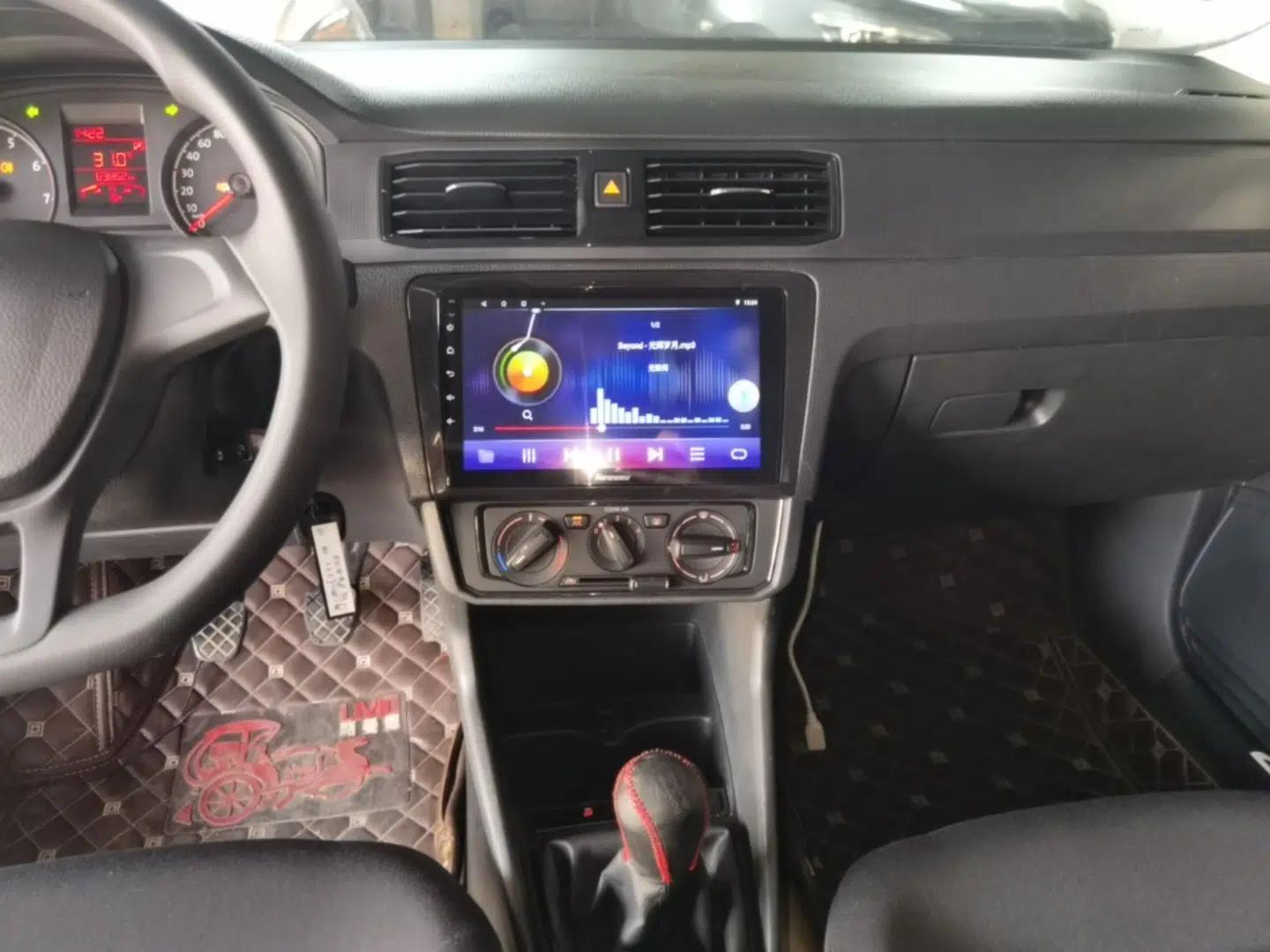 Volkswagen Santana 2018 1.5L Manual Fashion Edition — миниатюра 20