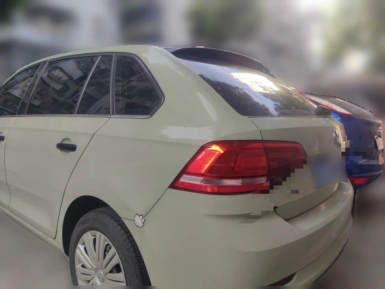 Volkswagen Santana 2015 Haval H6 1.6L Automatic Comfort Model — миниатюра 4