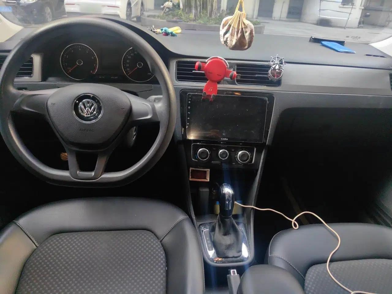 Volkswagen Santana 2015 Haval H6 1.6L Automatic Comfort Model — миниатюра 9