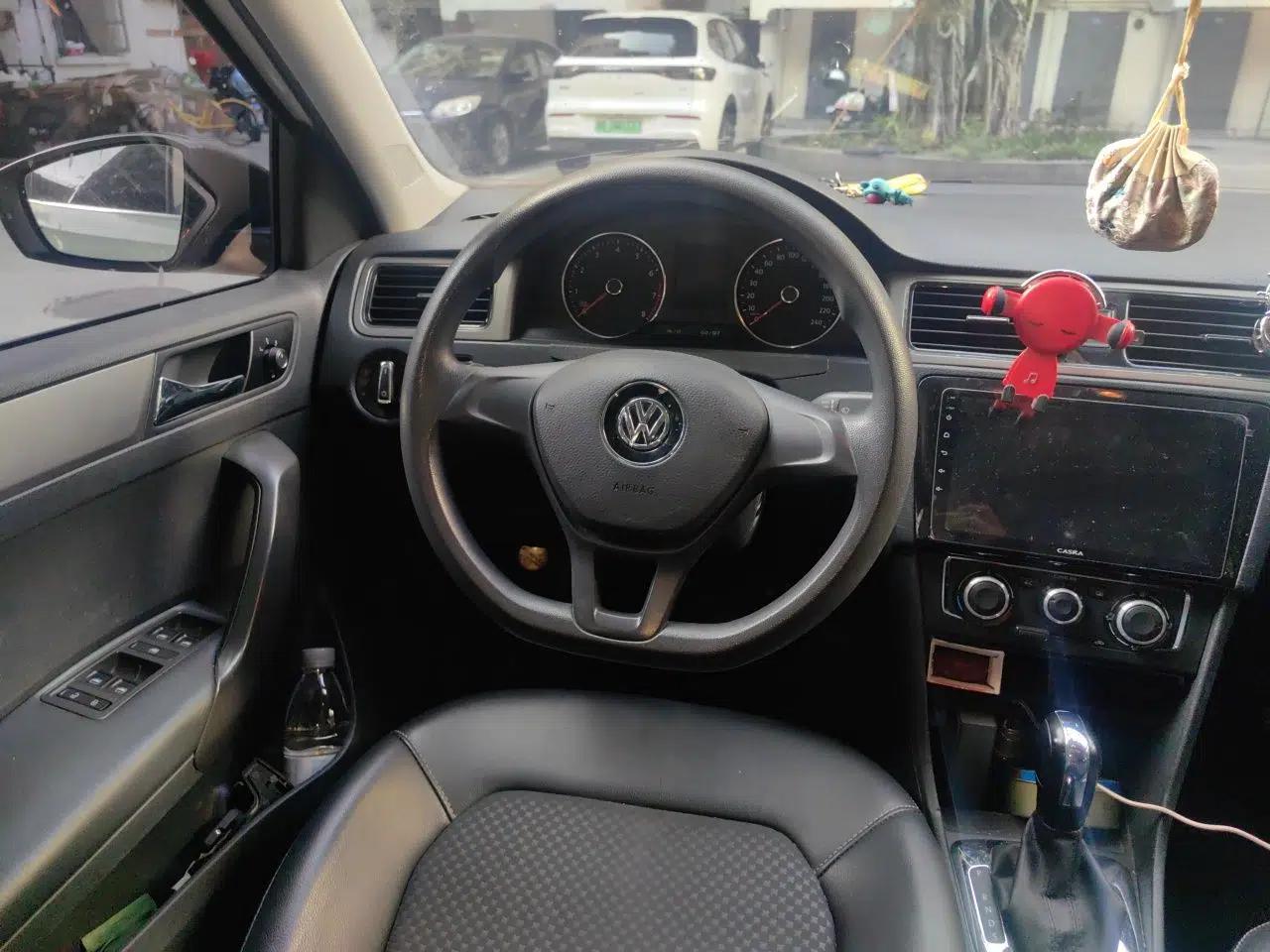 Volkswagen Santana 2015 Haval H6 1.6L Automatic Comfort Model — миниатюра 10