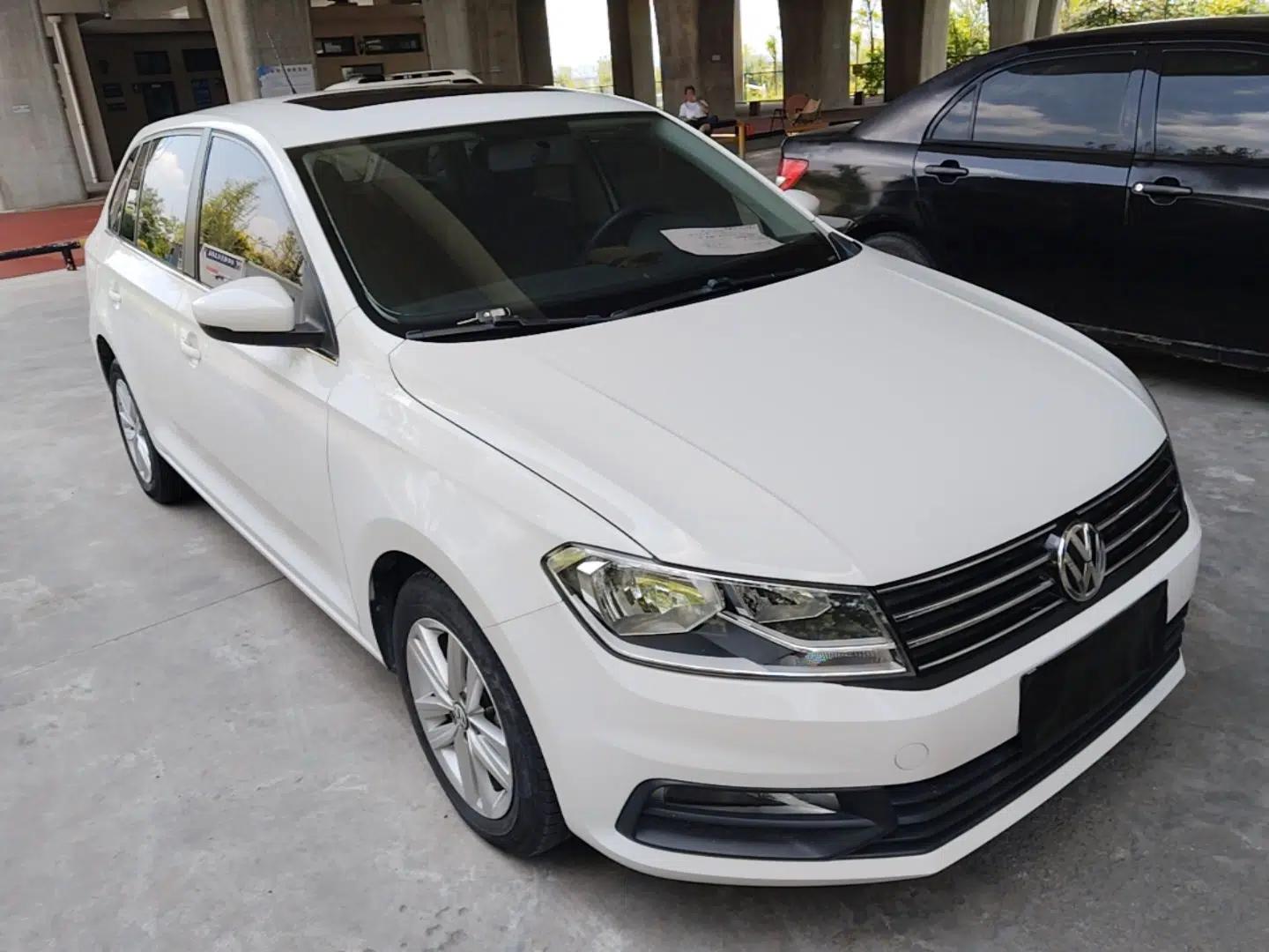 Volkswagen Santana 2015 Haval H6 1.6L Automatic Comfort Model — миниатюра 12