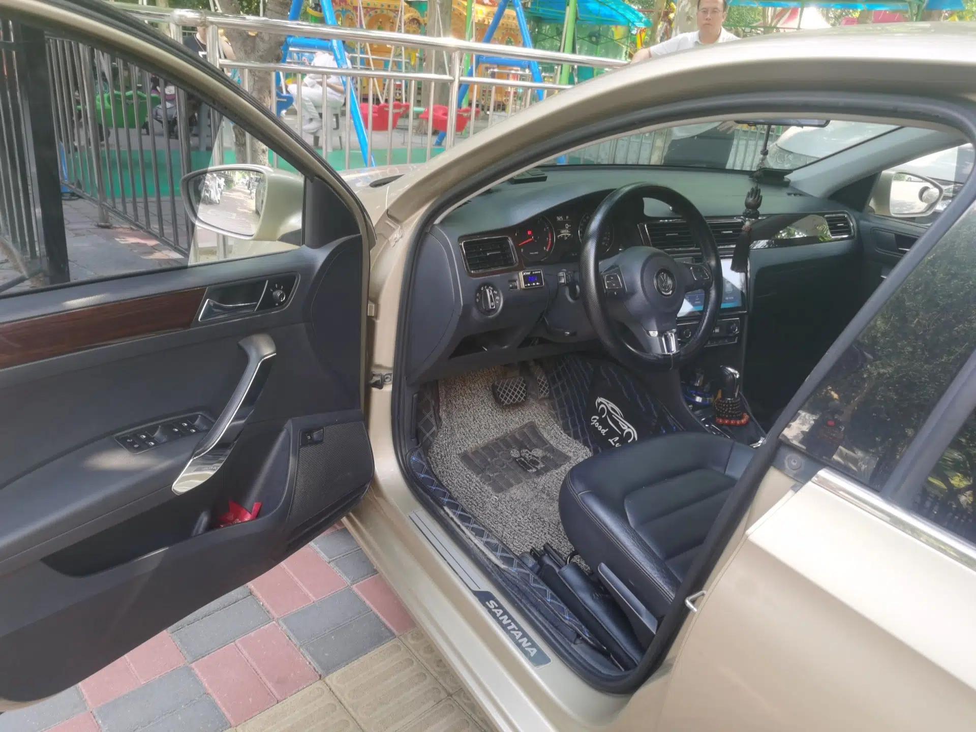 Volkswagen Santana 2015 1.6L Automatic Luxury Edition — миниатюра 16