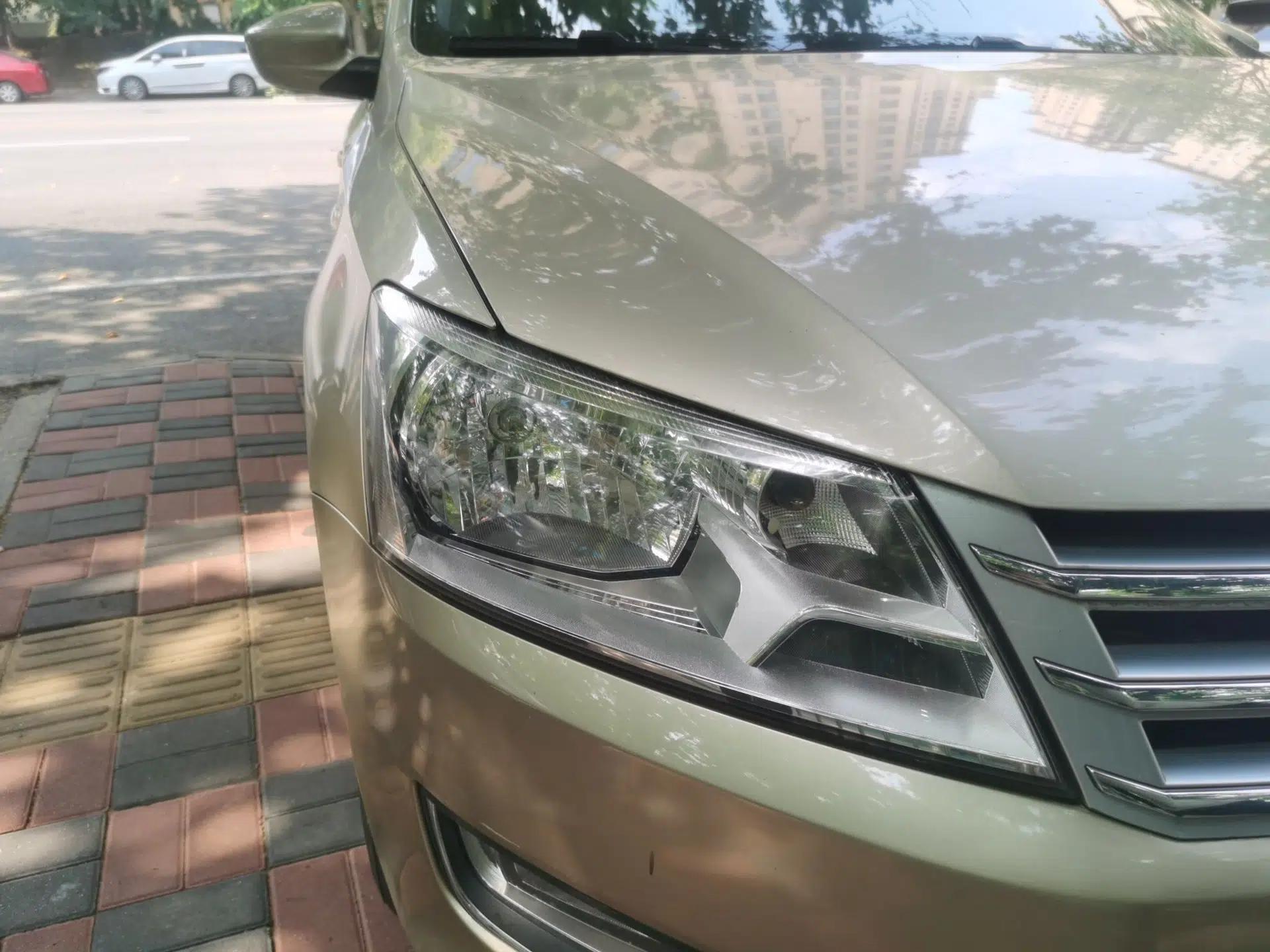 Volkswagen Santana 2015 1.6L Automatic Luxury Edition — миниатюра 7