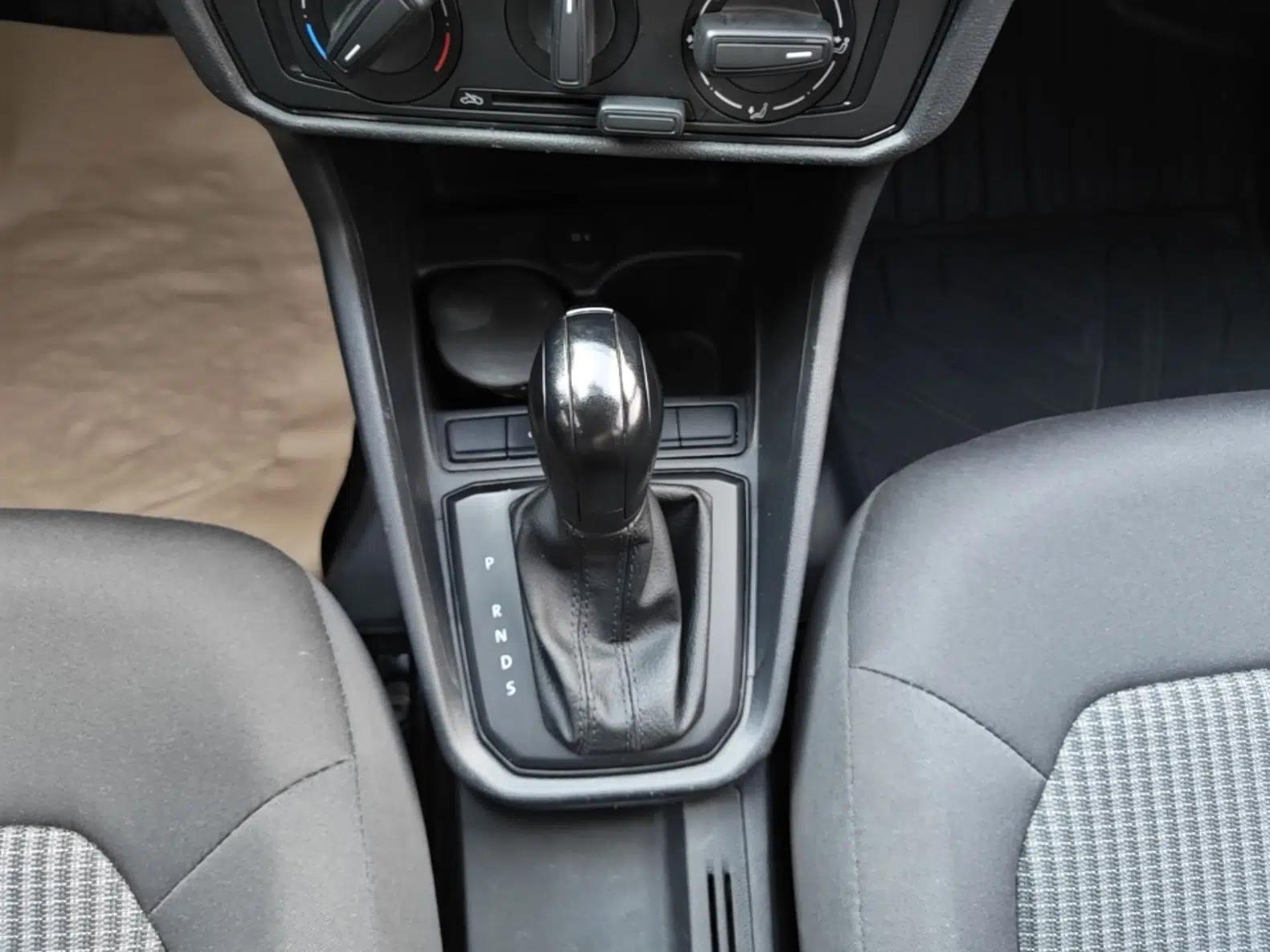 Volkswagen Santana 2021 1.5L Automatic Fashion Edition — миниатюра 21