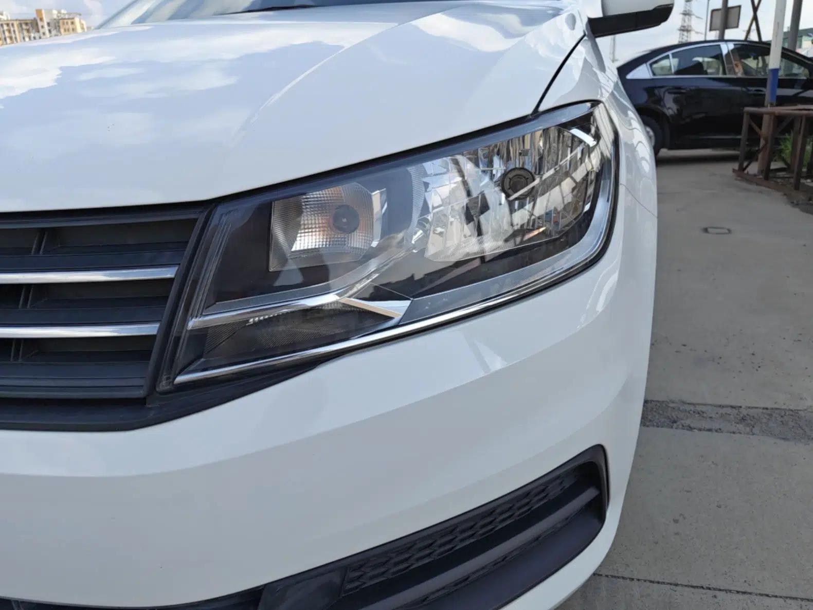 Volkswagen Santana 2021 1.5L Automatic Fashion Edition — миниатюра 8
