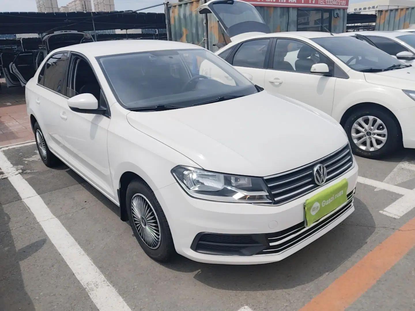 Volkswagen Santana 2021 1.5L Manual Fashion Edition — миниатюра 3