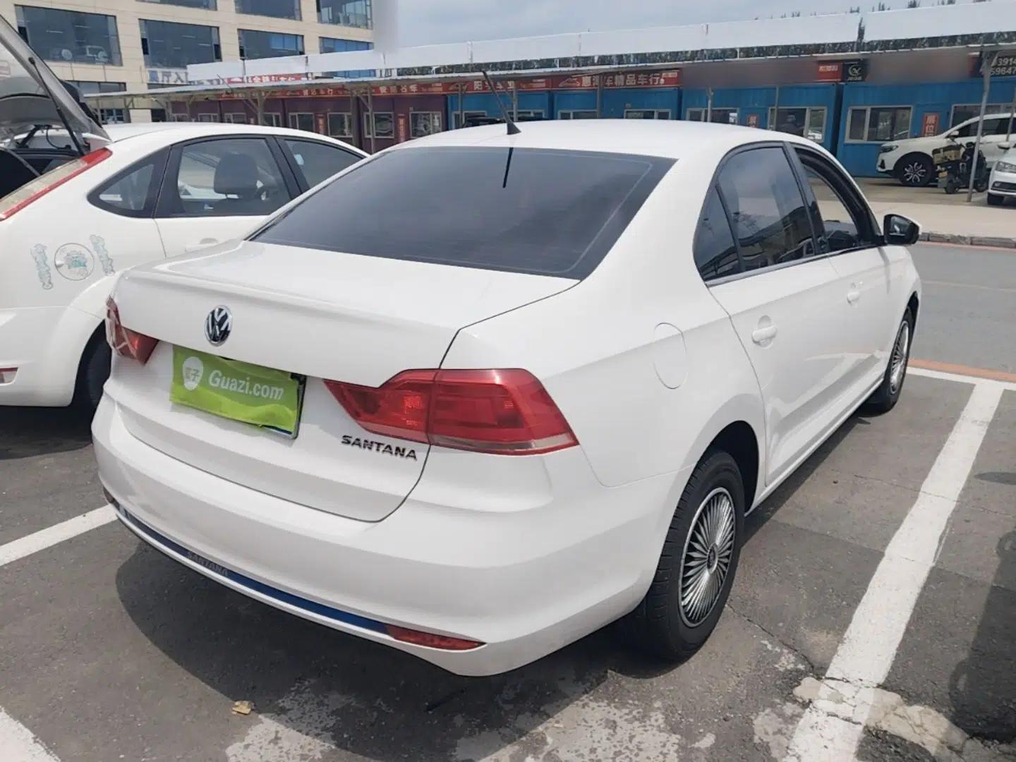 Volkswagen Santana 2021 1.5L Manual Fashion Edition — миниатюра 6