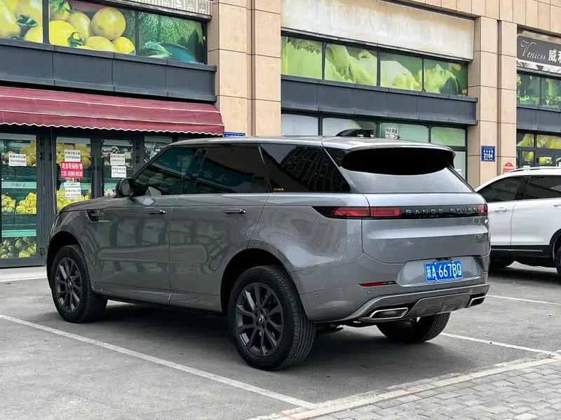 Range Rover Sport 2023 3.0 L6 Dynamic SE — миниатюра 4