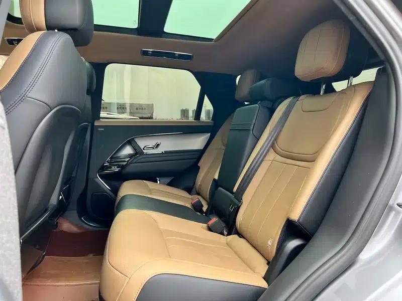 Range Rover Sport 2023 3.0 L6 Dynamic SE — миниатюра 9