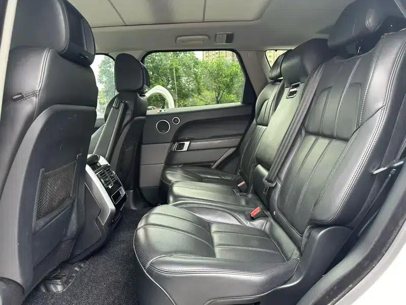 Range Rover Sport 2015 3.0 SDV6 HSE — миниатюра 8
