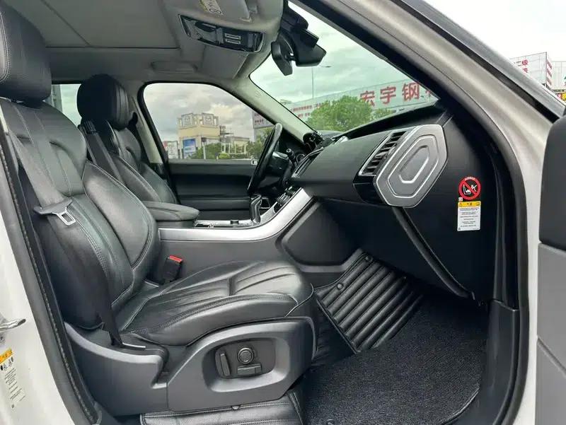 Range Rover Sport 2015 3.0 SDV6 HSE — миниатюра 9