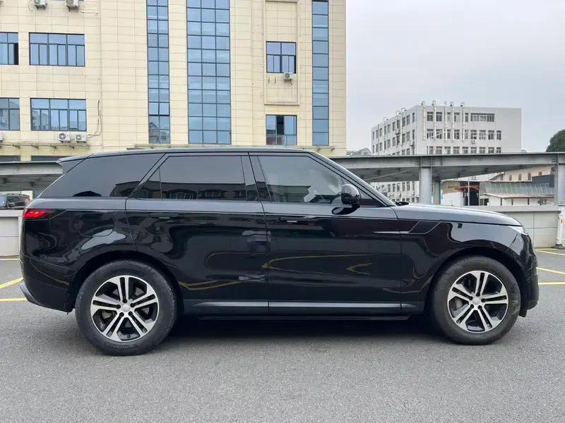 Range Rover Sport 2024 360PS S — миниатюра 7