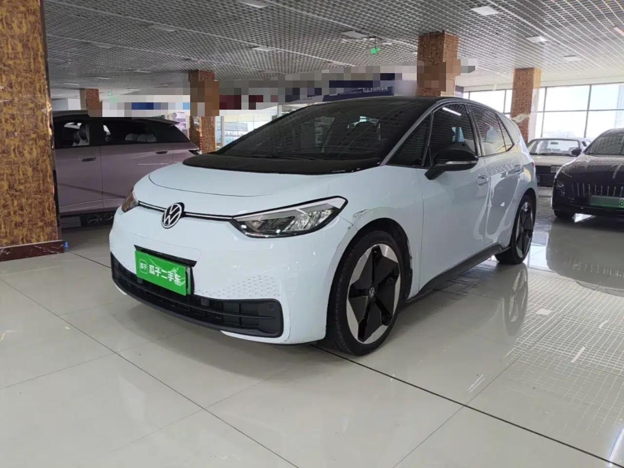 Volkswagen ID.3 2023 Pure Smart Edition — миниатюра 1