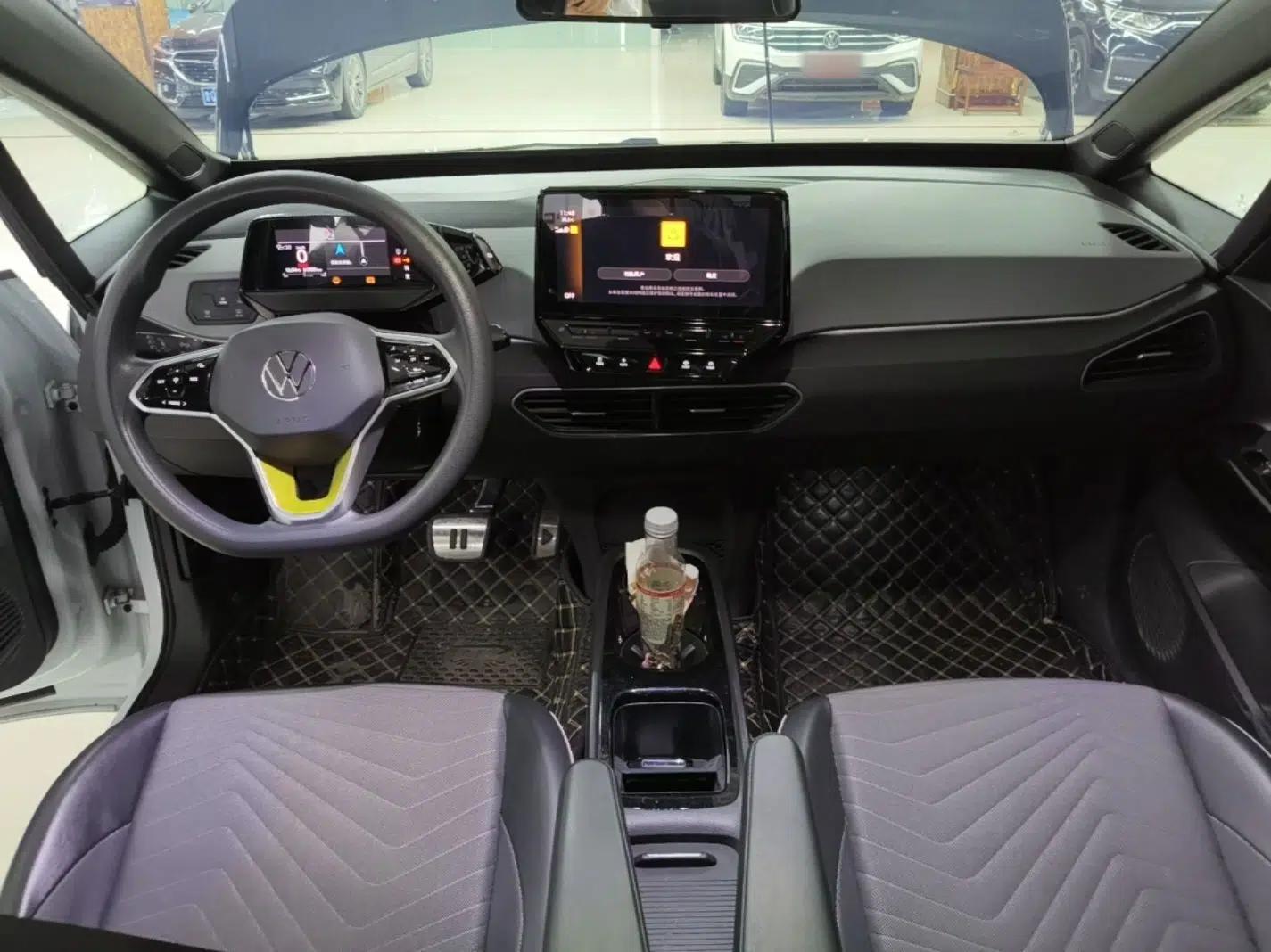 Volkswagen ID.3 2023 Pure Smart Edition — миниатюра 12