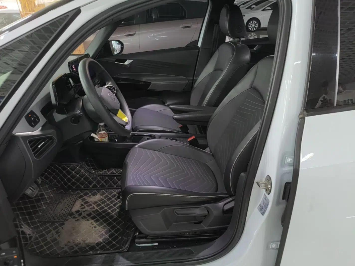 Volkswagen ID.3 2023 Pure Smart Edition — миниатюра 17