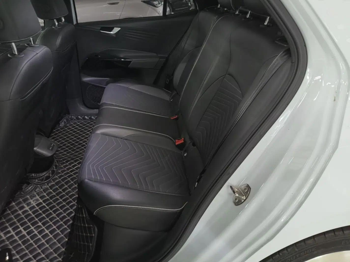 Volkswagen ID.3 2023 Pure Smart Edition — миниатюра 20