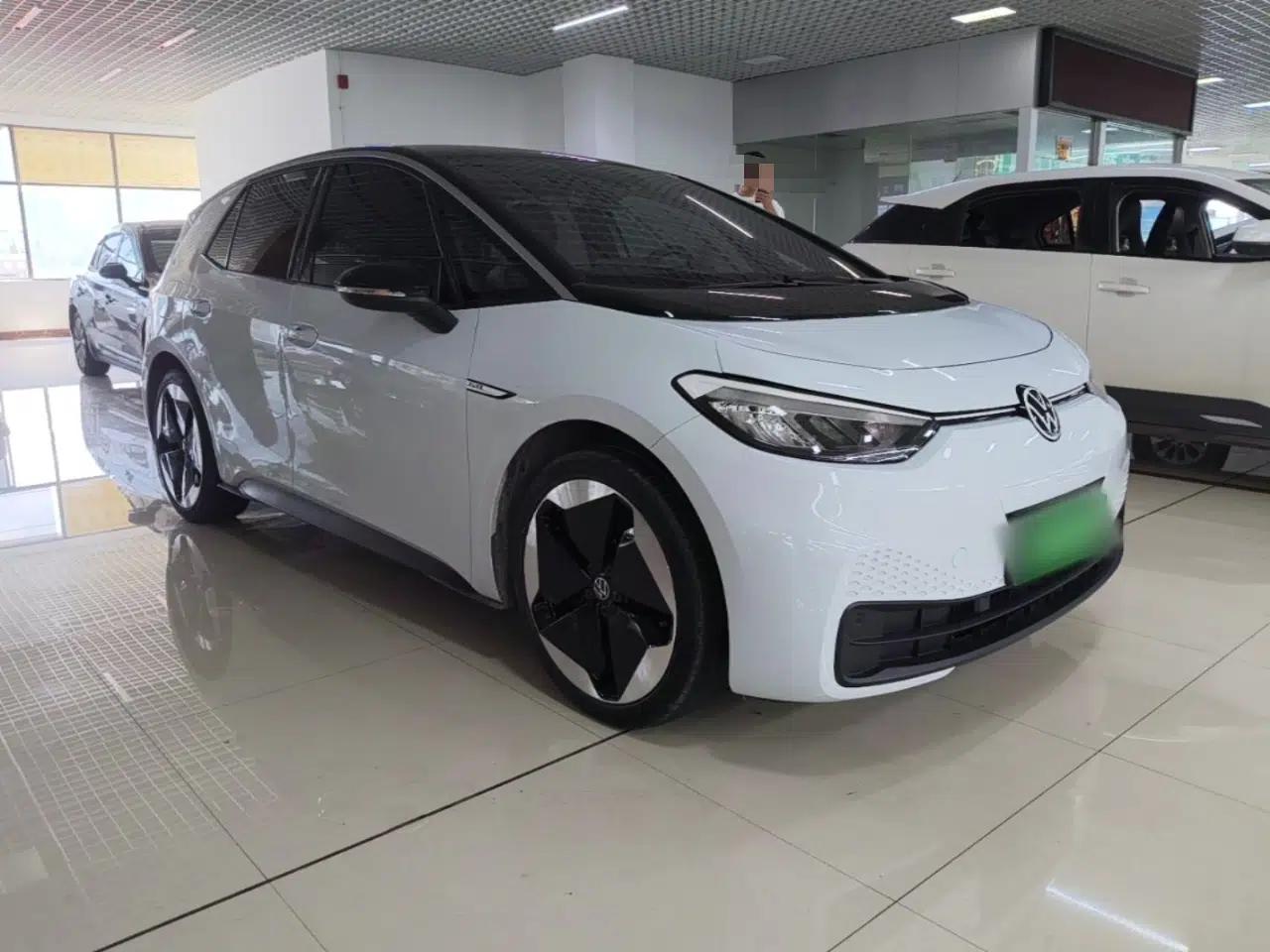 Volkswagen ID.3 2023 Pure Smart Edition — миниатюра 3