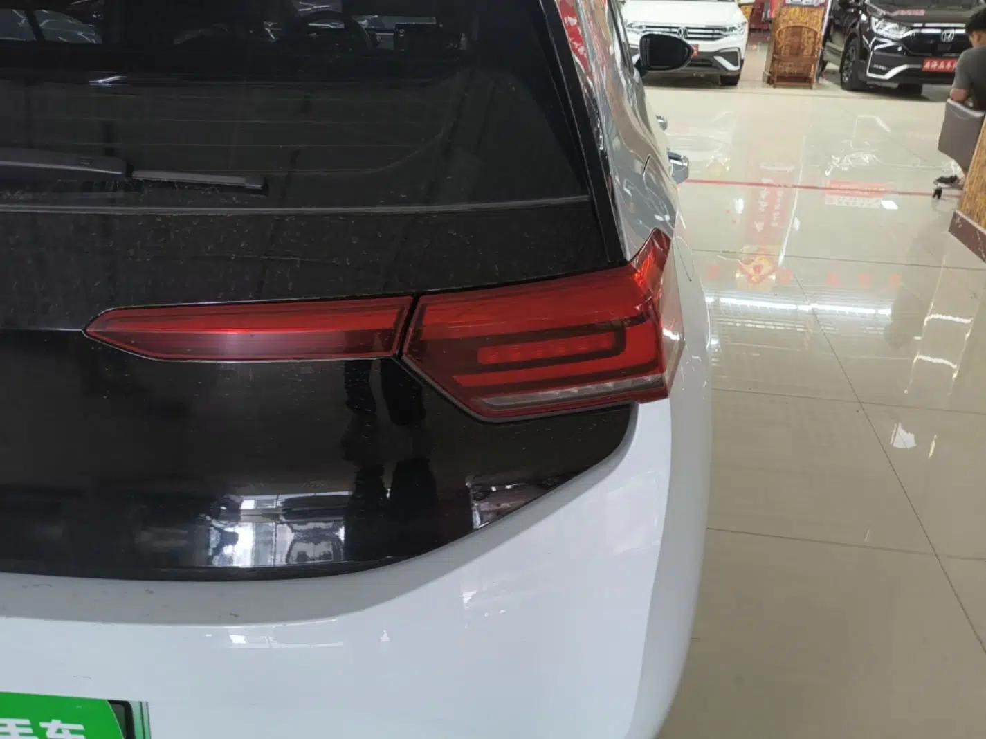 Volkswagen ID.3 2023 Pure Smart Edition — миниатюра 9