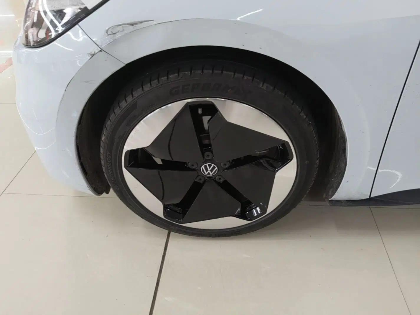 Volkswagen ID.3 2023 Pure Smart Edition — миниатюра 10