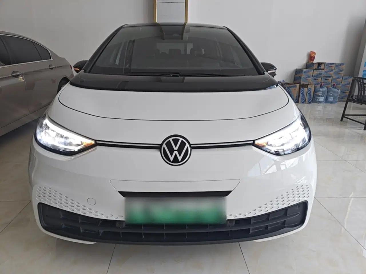Volkswagen ID.3 2024 Outstanding Edition — миниатюра 2