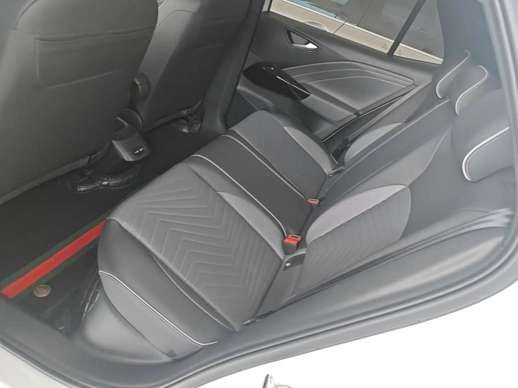 Volkswagen ID.3 2024 Outstanding Edition — миниатюра 25