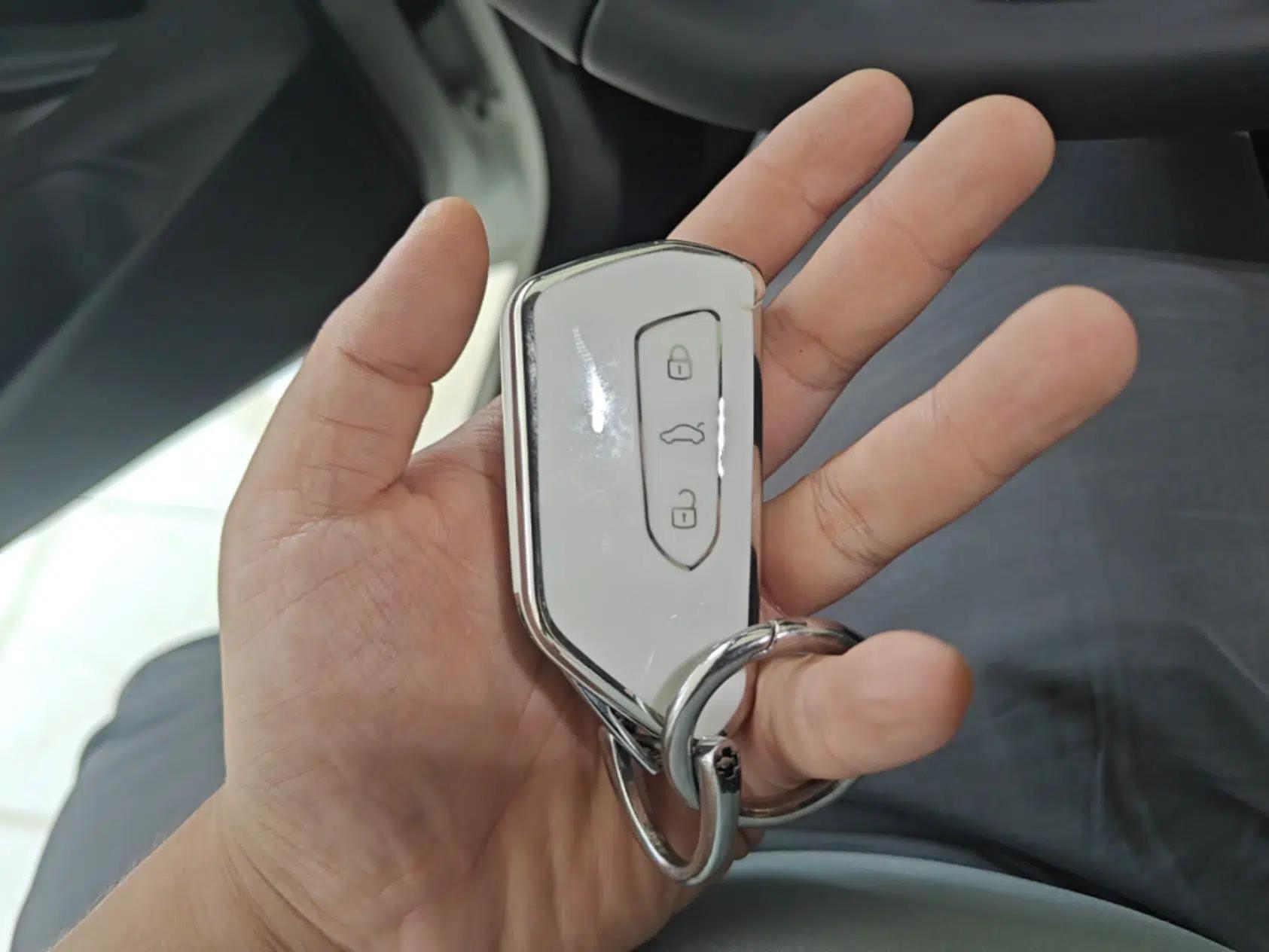Volkswagen ID.3 2024 Outstanding Edition — миниатюра 28