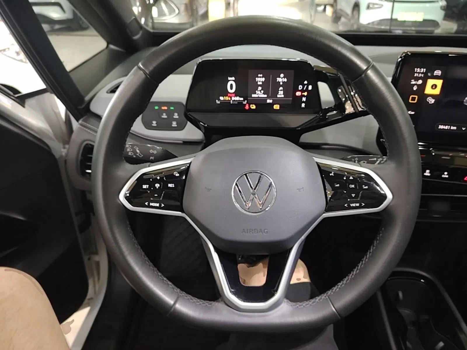 Volkswagen ID.3 2024 Outstanding Edition — миниатюра 13