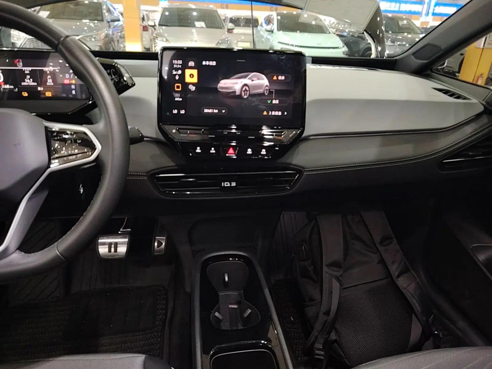 Volkswagen ID.3 2024 Outstanding Edition — миниатюра 15
