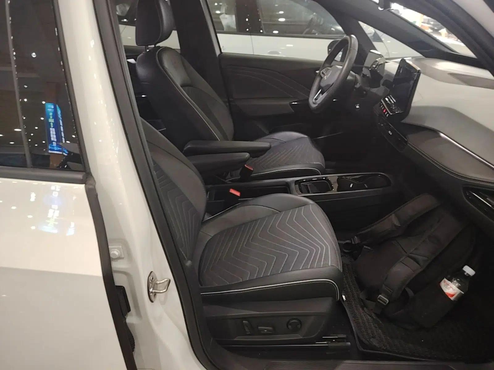 Volkswagen ID.3 2024 Outstanding Edition — миниатюра 19