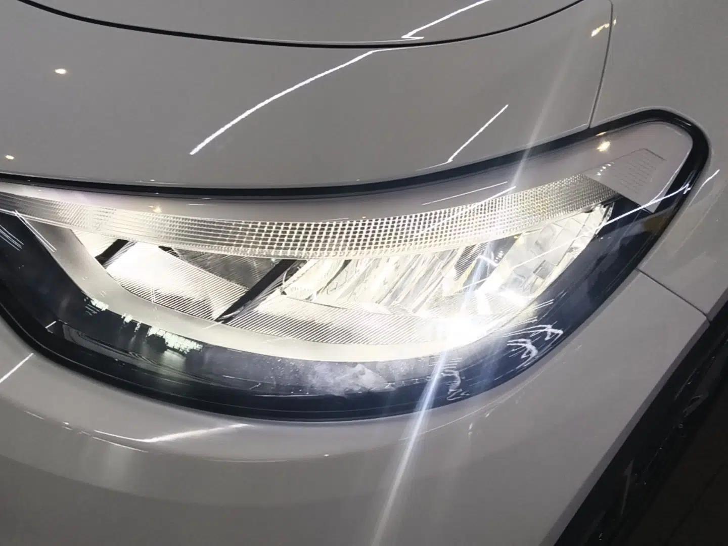 Volkswagen ID.3 2024 Outstanding Edition — миниатюра 8