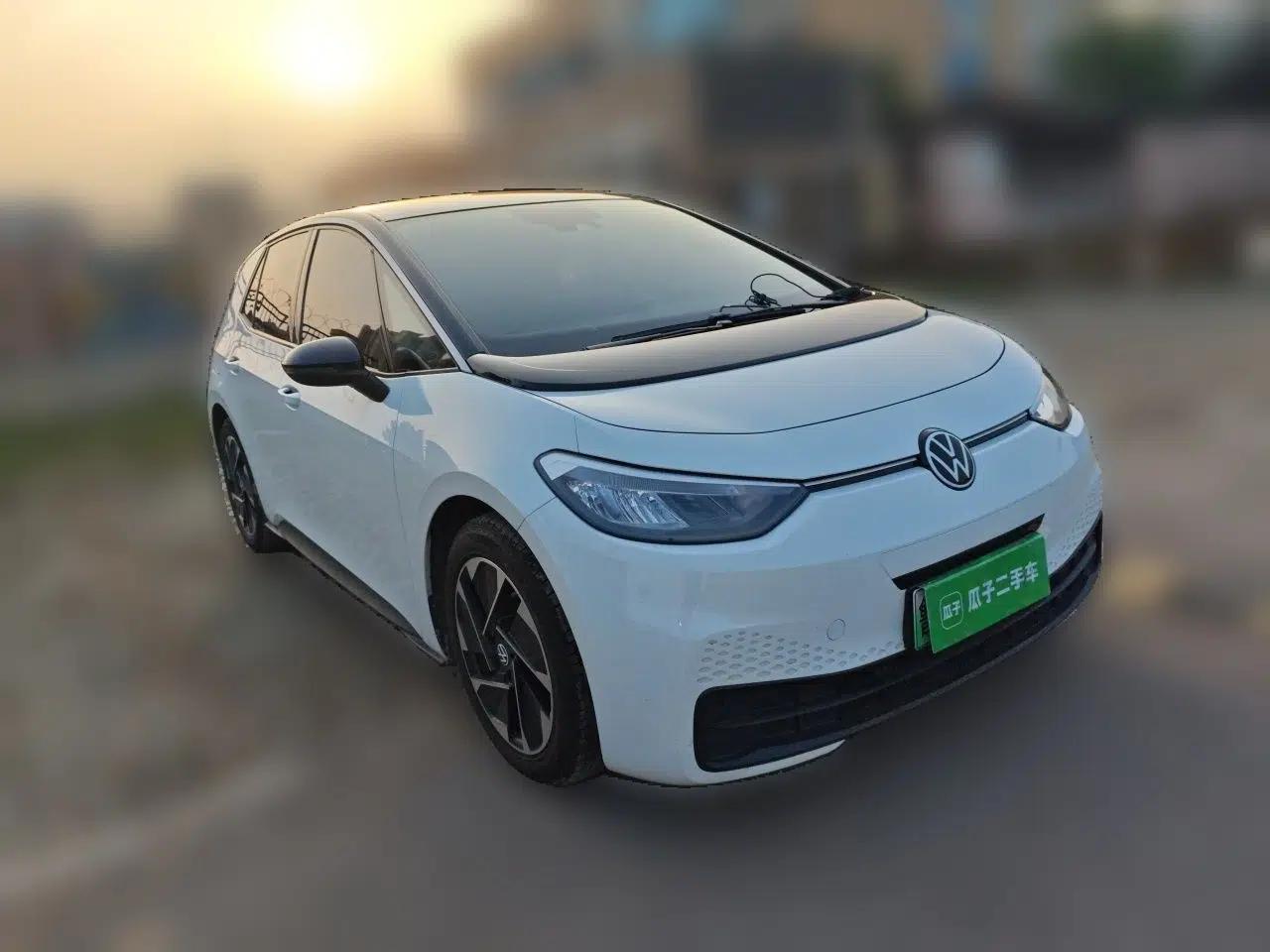 Volkswagen ID.3 2025 Smart Edition Outstanding Model — миниатюра 3
