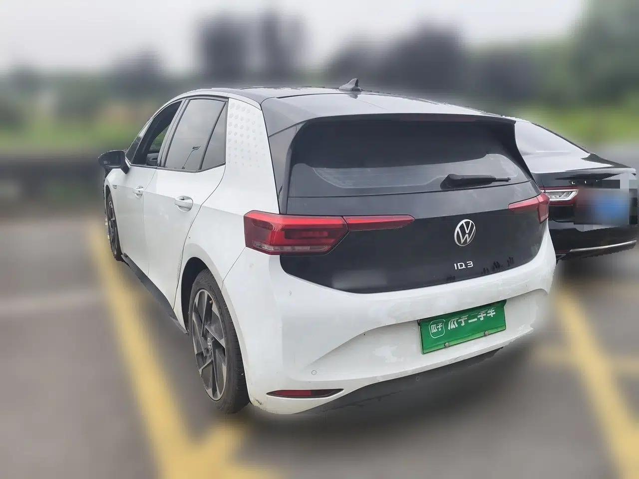 Volkswagen ID.3 2022 Active Pure Intelligent Enjoyment Edition — миниатюра 4