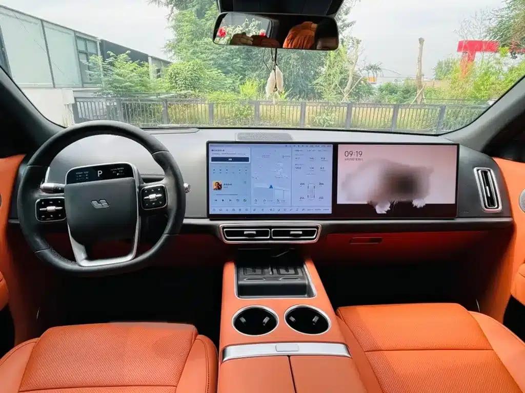 Li Auto L8 2024 Max — миниатюра 13