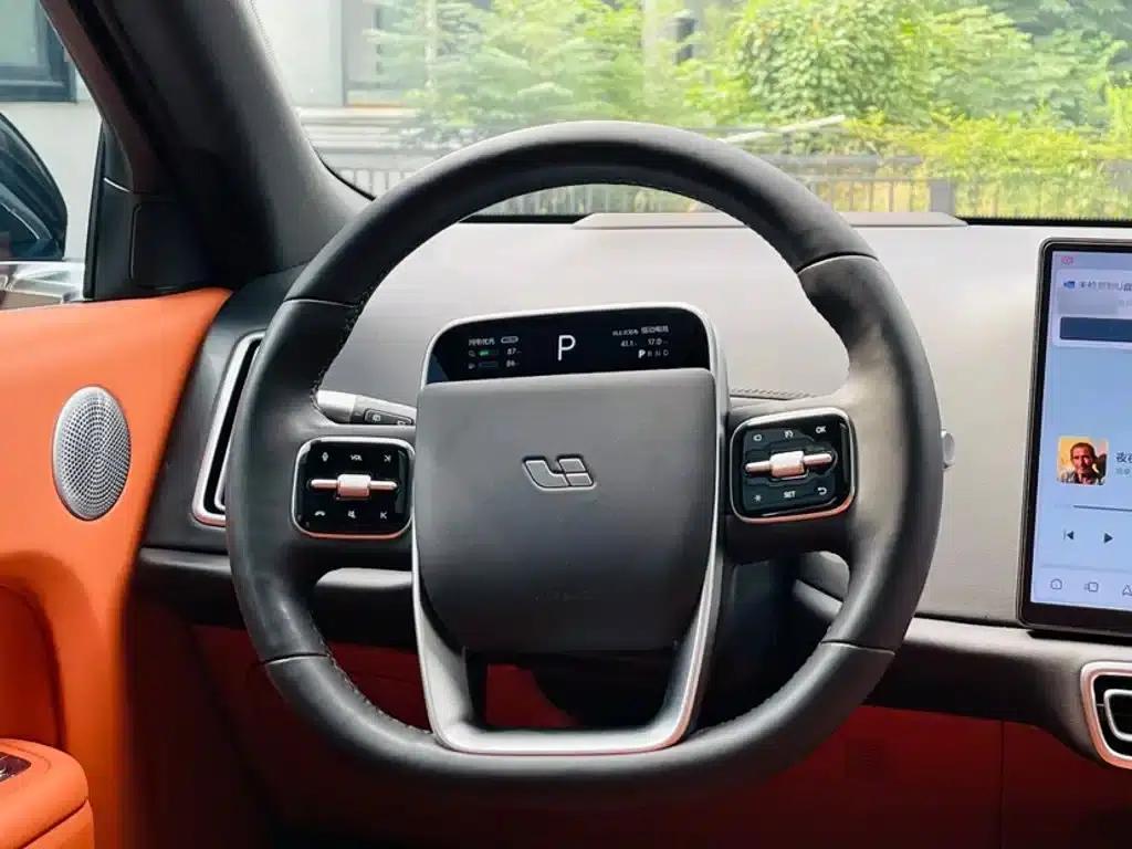 Li Auto L8 2024 Max — миниатюра 14