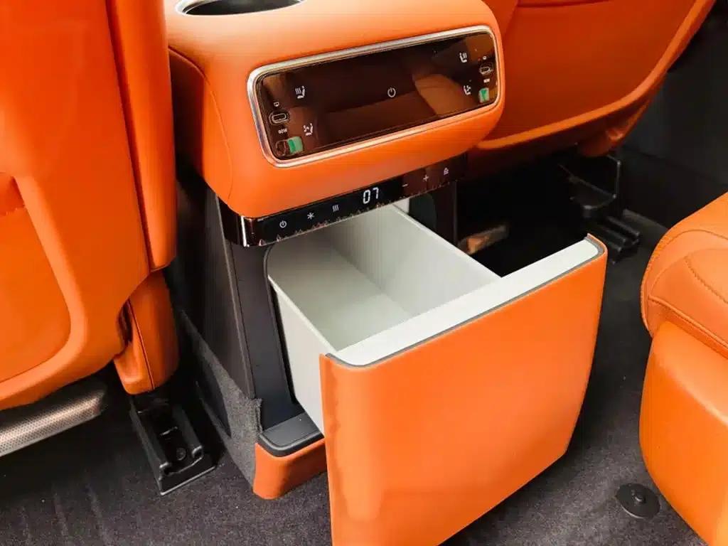 Li Auto L8 2024 Max — миниатюра 19