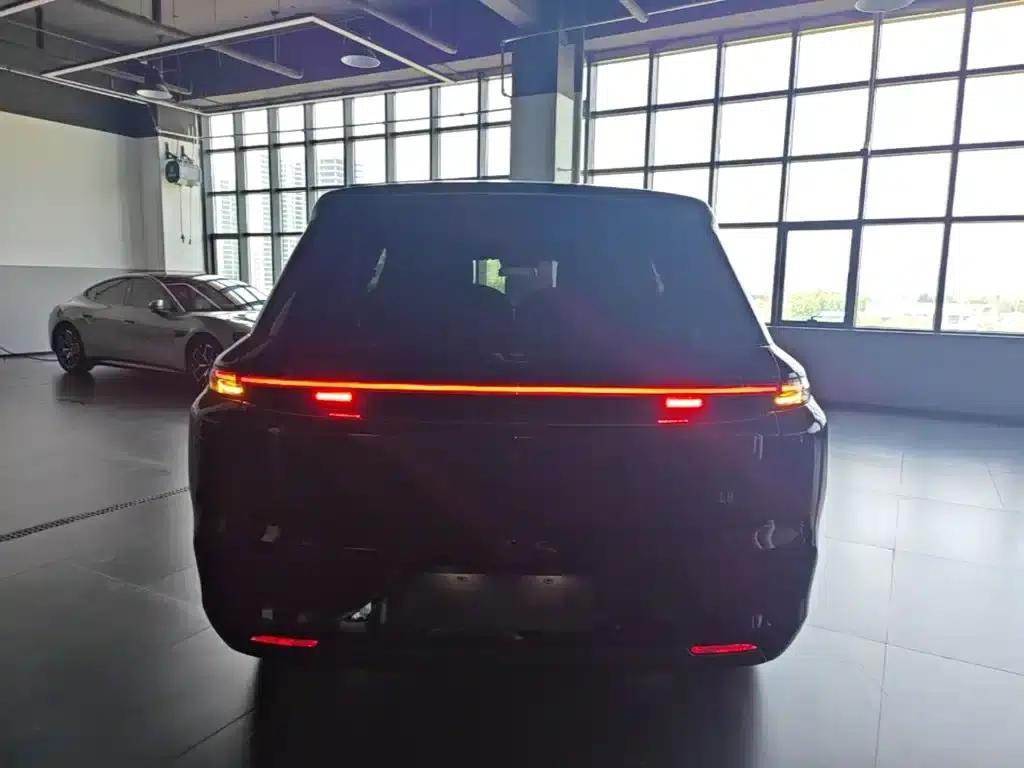 Li Auto L8 2023 Air — миниатюра 4