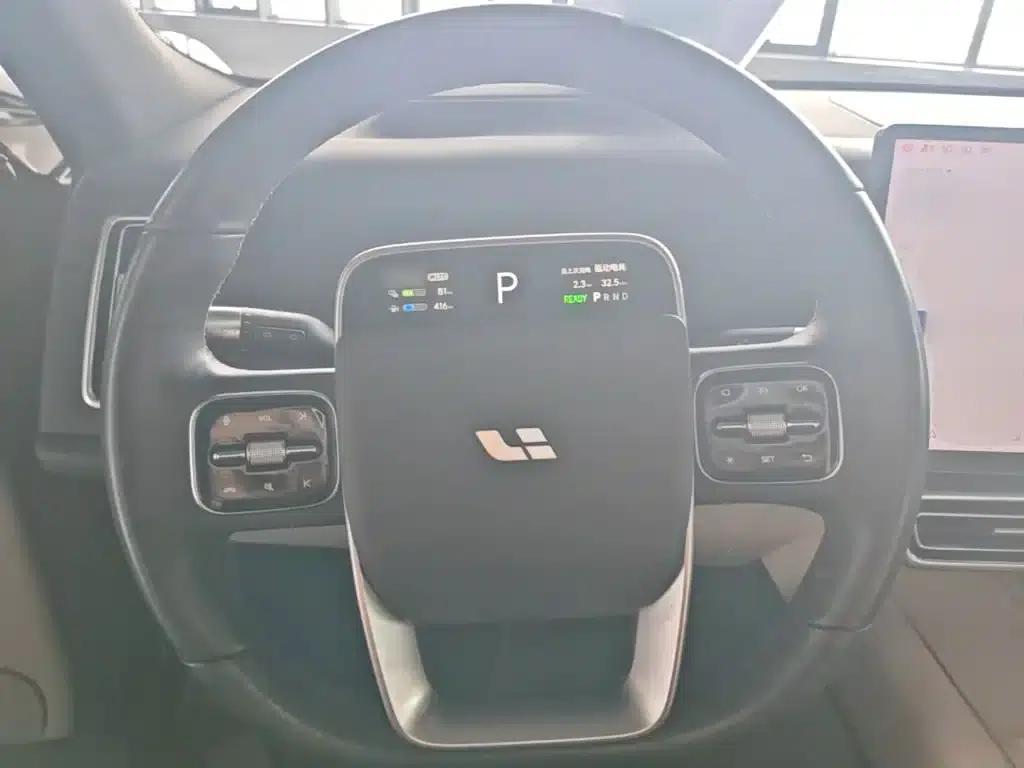 Li Auto L8 2023 Air — миниатюра 7