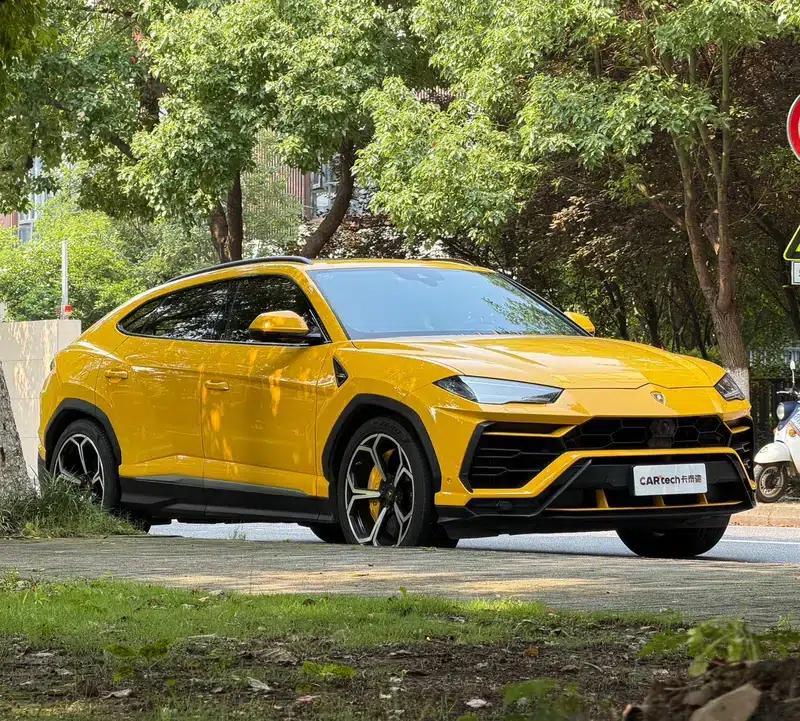 2018 Urus 4.0T V8 — миниатюра 3