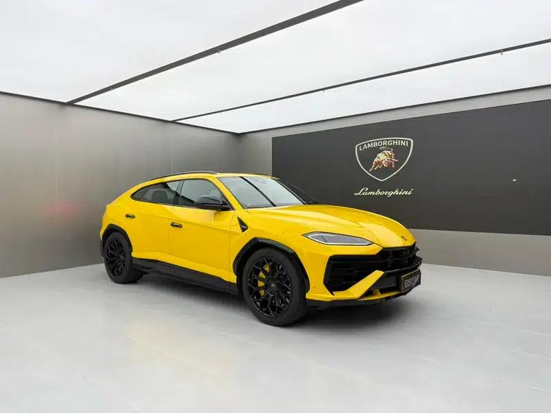 2025 Urus SE 4.0T Standard Edition — миниатюра 3