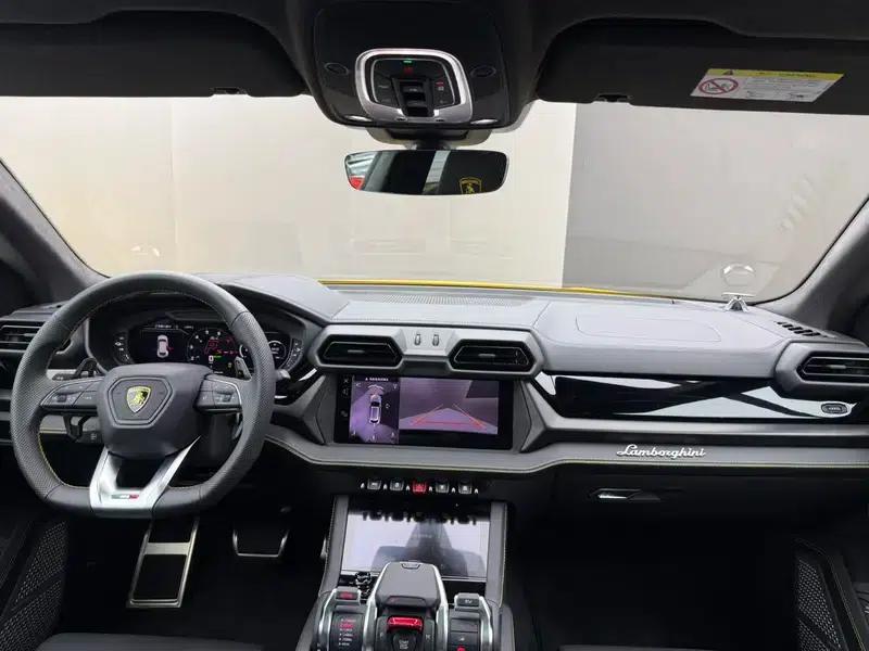 2025 Urus SE 4.0T Standard Edition — миниатюра 10