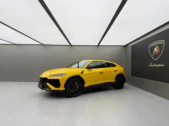 2025 Urus SE 4.0T Standard Edition