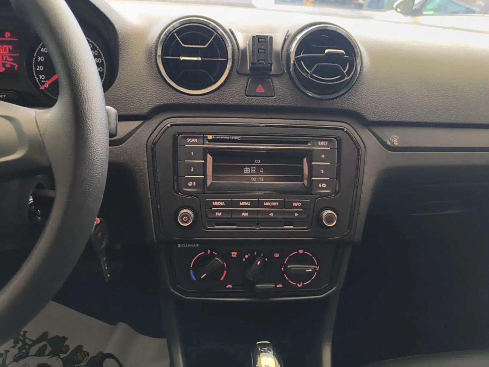 Volkswagen Jetta 2017 1.5L Automatic Fashion Model — миниатюра 15