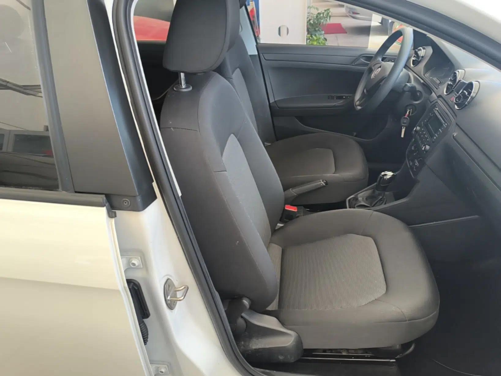 Volkswagen Jetta 2017 1.5L Automatic Fashion Model — миниатюра 19