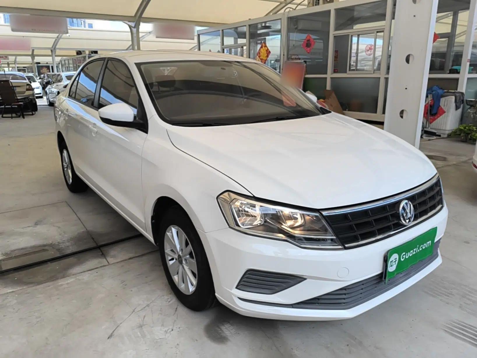 Volkswagen Jetta 2017 1.5L Automatic Fashion Model — миниатюра 3